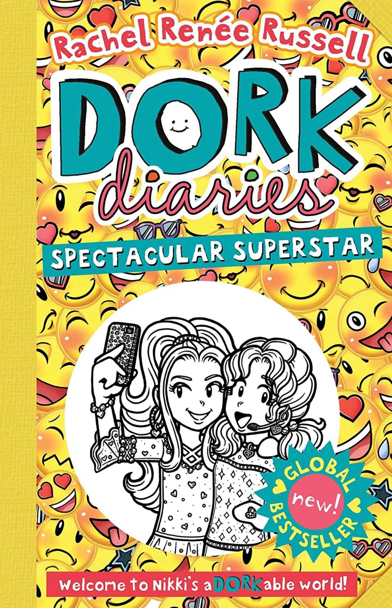 Dork Diaries - Spectacular SuperStar