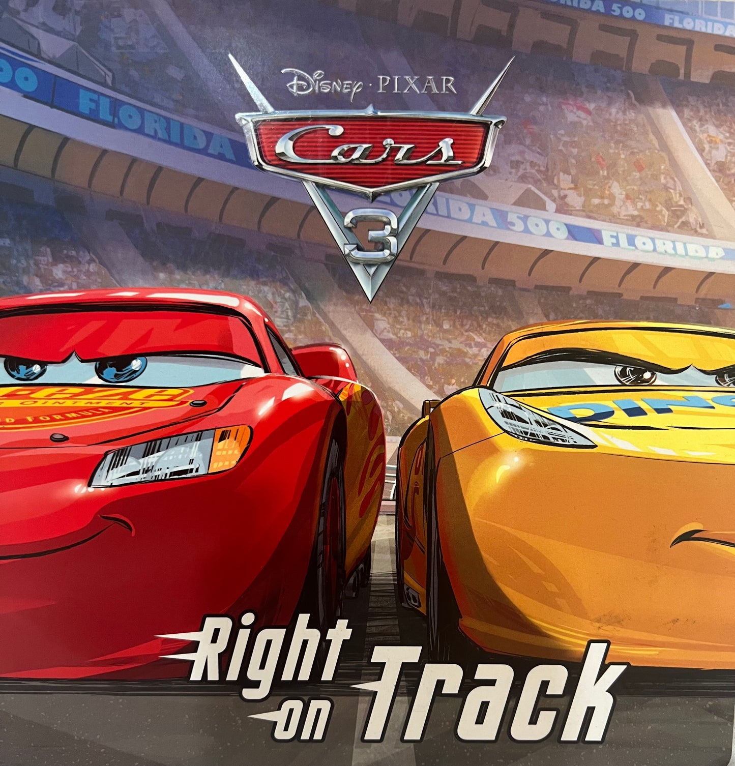 Disney Pixar Cars 3 - Right on Track